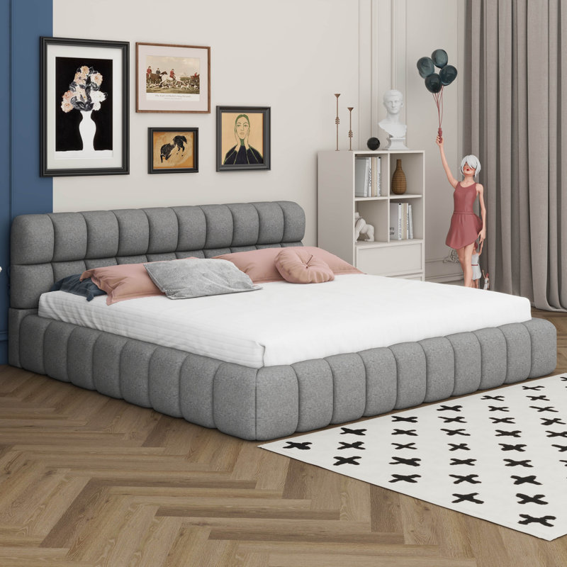 Très grand lit plateforme tapissier, Gris