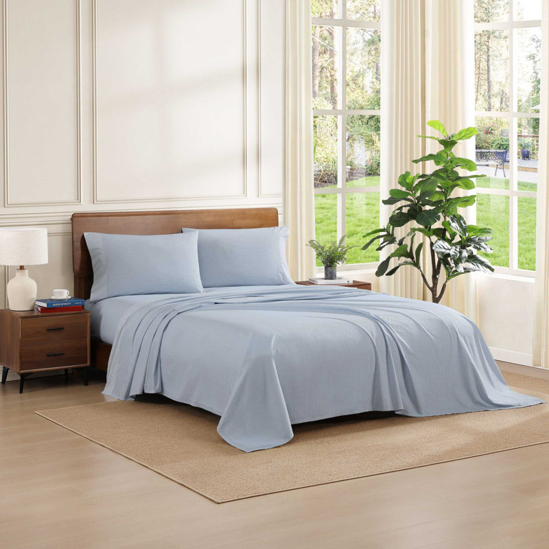Tommy Hilfiger Printed Percale Cotton Sheet Set, King Sheet Set with 2 Pillowcases, Blue