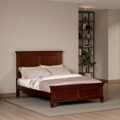 Huybert Platform Bed