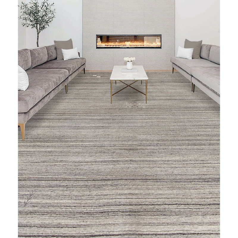 Wool Area Rug in Gray