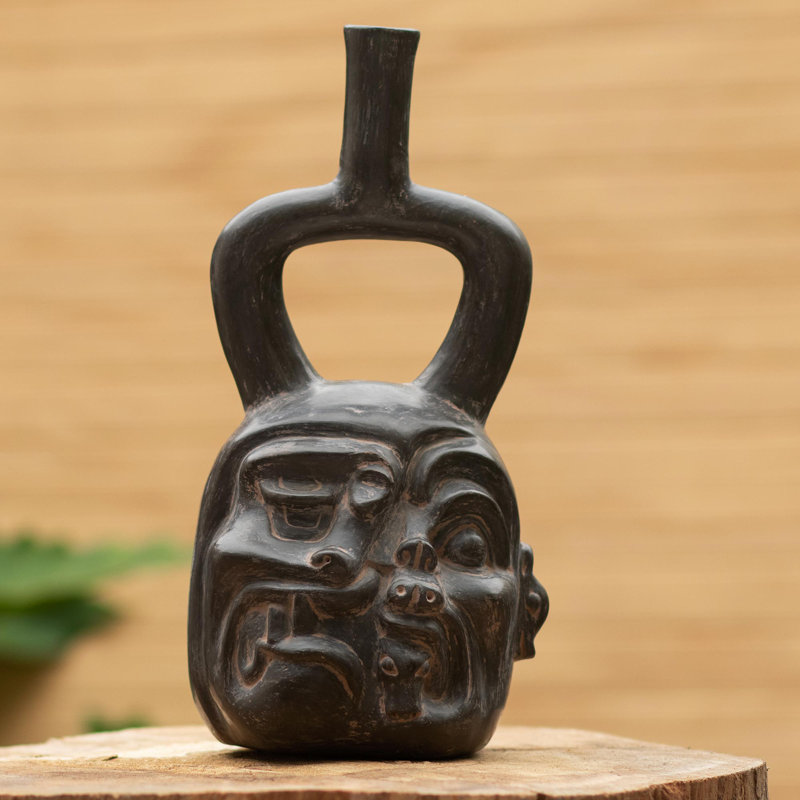 Vase Cupisnique