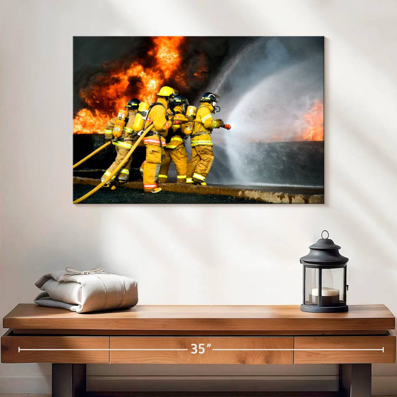 Pompiers en service, H 16 po x l 24 po