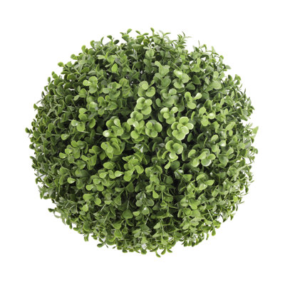 UV Boxwood Ball 