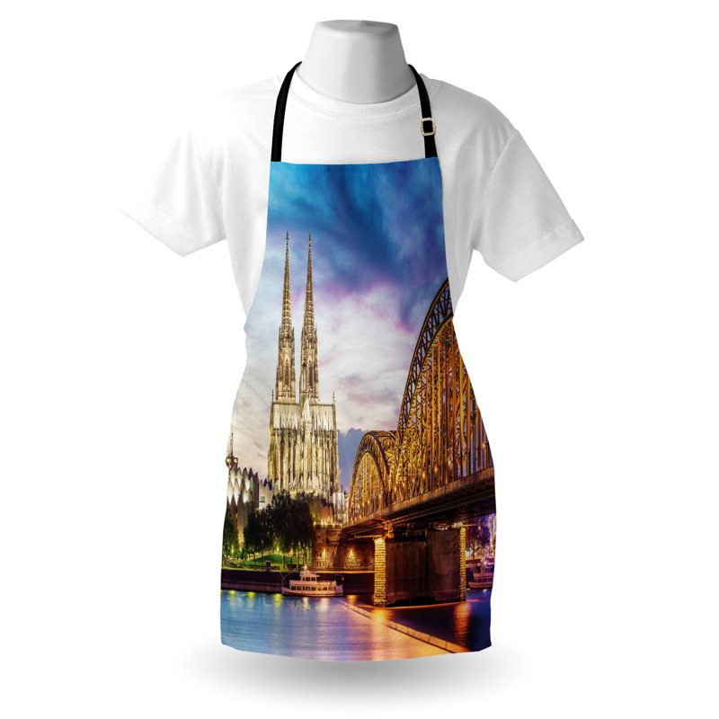 Multicolore tablier européen East Urban Home