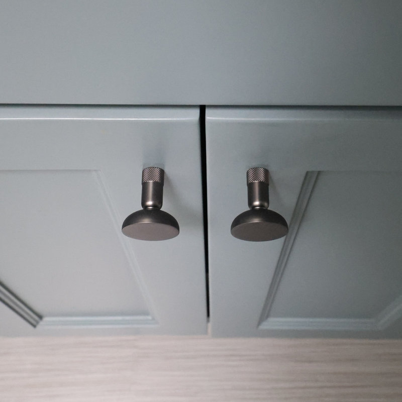 Knurled Cabinet Knob, Graphite