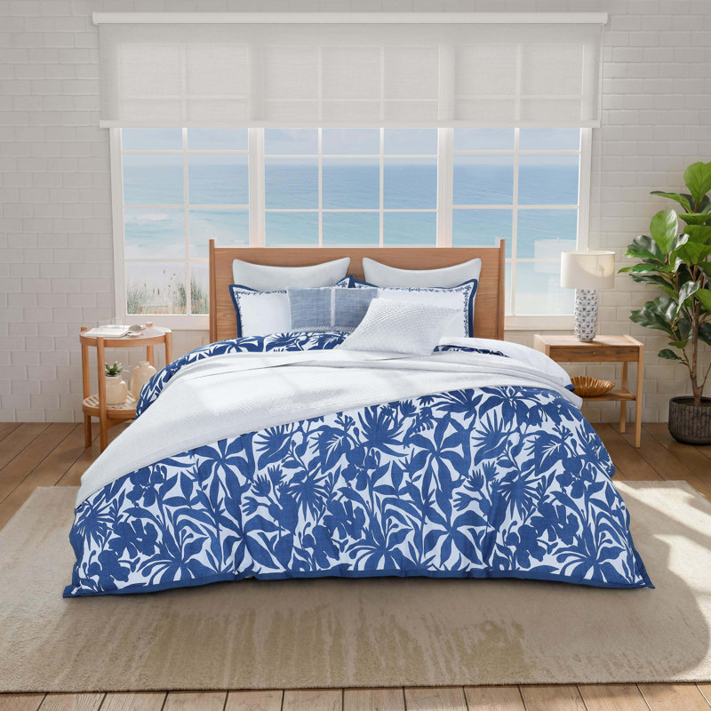 Southern Tide Blossom Isle Twin Navy Comforter Set, Twin Comforter + 1 Standard Sham