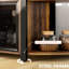 Armoire à vin rustique brun, option de charge, lumières DEL, support de 10 capacités avec douille, lampe, surface