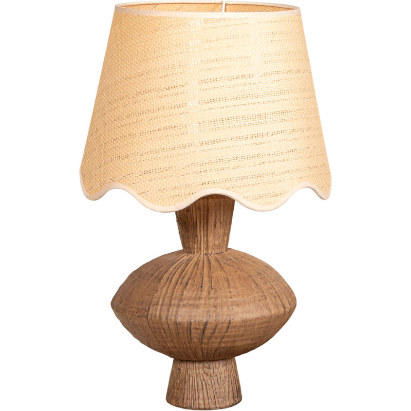 Lampe en résine avec abat-jour festonné