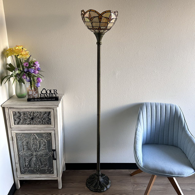 Lampe sur pied Sehnaz TiffanyTorch en verre coloré de style baroque lavande l 12 po x P 12 po x H 66 po