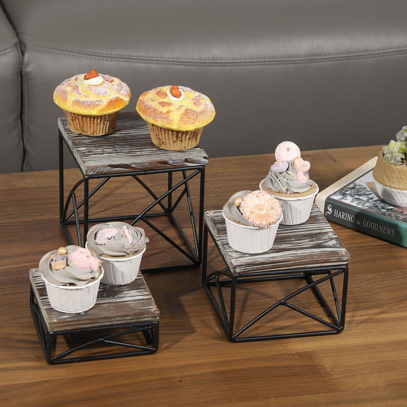 3-Piece Tiered Stand Set, Brown