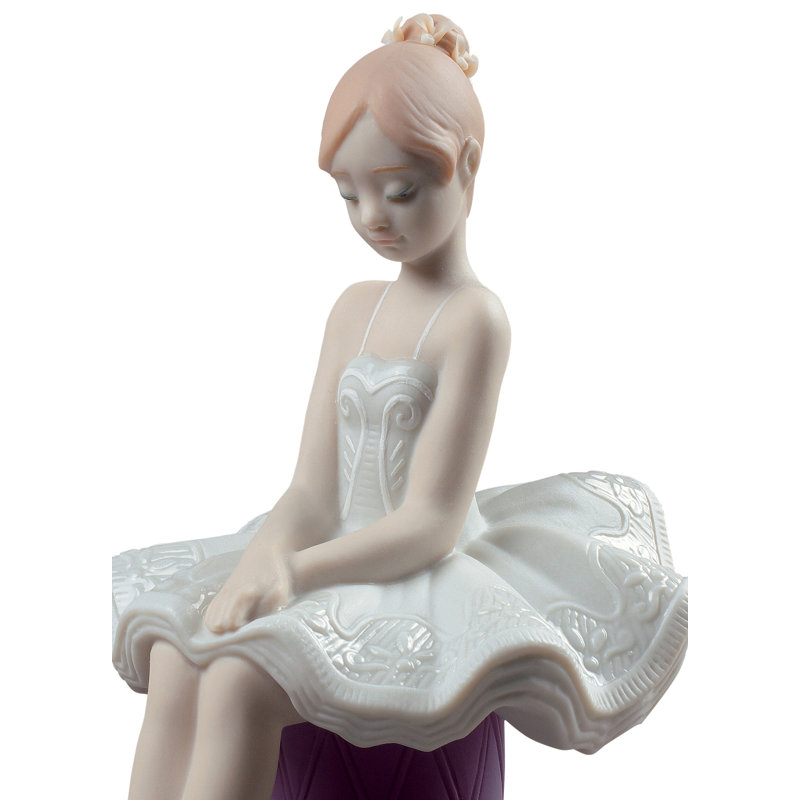 Niña Mi Primera Clase De Ballet Figurine