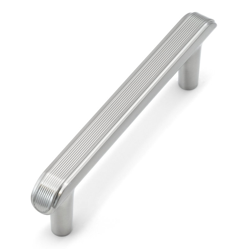 Poignée fantaisie embossée 3 po, Nickel brossé, 3 3/4"