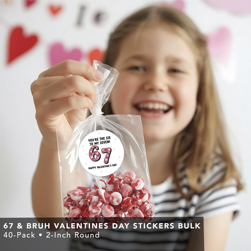 Koyal Wholesale 40Pk 67 Valentine 2In Autocollants «The Six To My Seven»