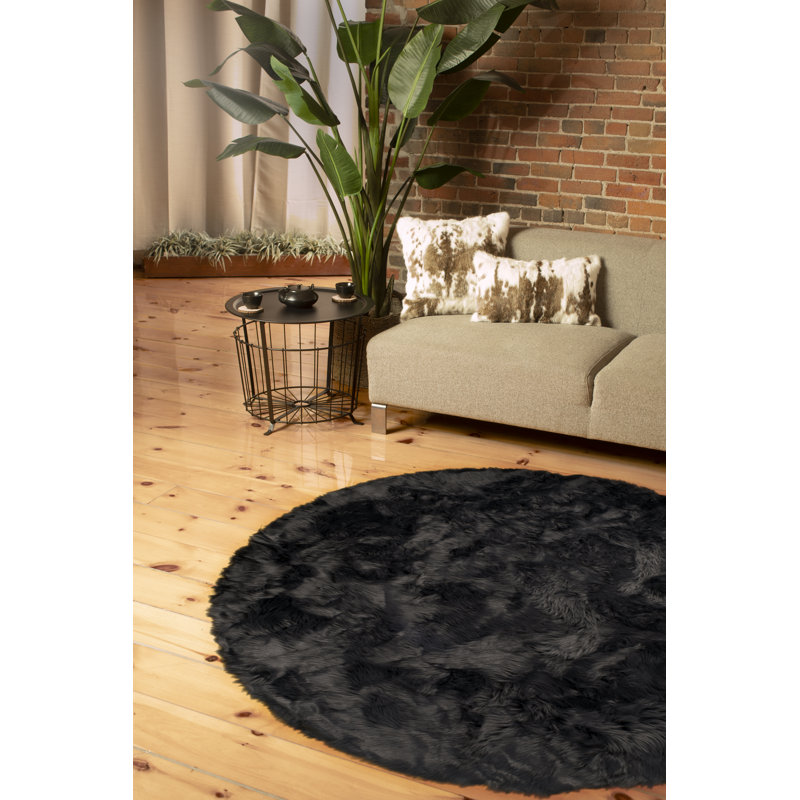 Tapis rond en fausse fourrure Clarra