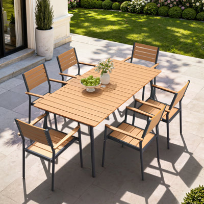 Ensemble de salle à manger en aluminium pour 6 personnes avec chaises empilables et trou pour parasol Muntz