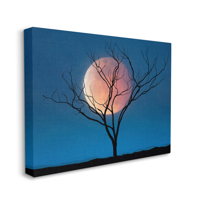 Pleine lune et arbre sur toile, H 24 po x l 30 po x P 1,5 po