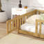 Lit simple au sol avec clôture et porte, lit en bois d'hévéa avec garde-corps de sécurité