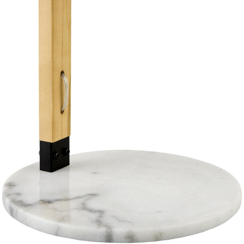 Harpp Floor Lamp, Gold