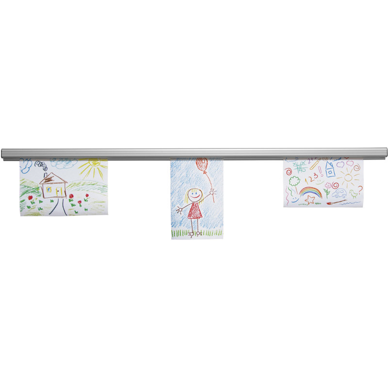 Rail de présentation Grip-A-Strip, l 96 po