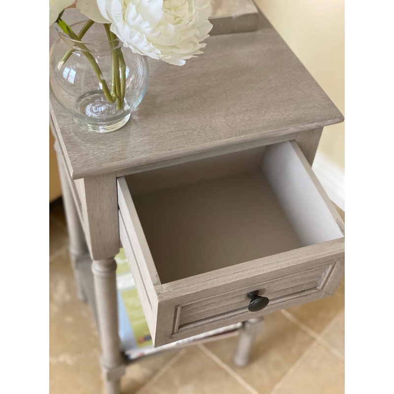 Table de bout avec rangement