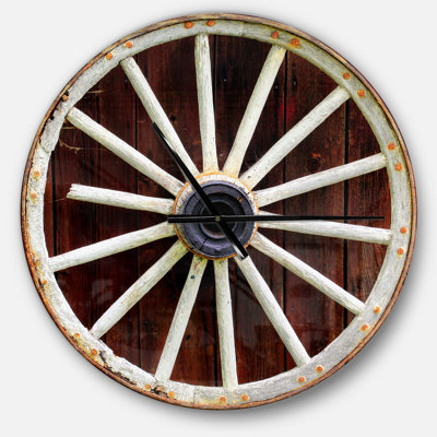 Horloge murale Swigart Farmhouse Designart