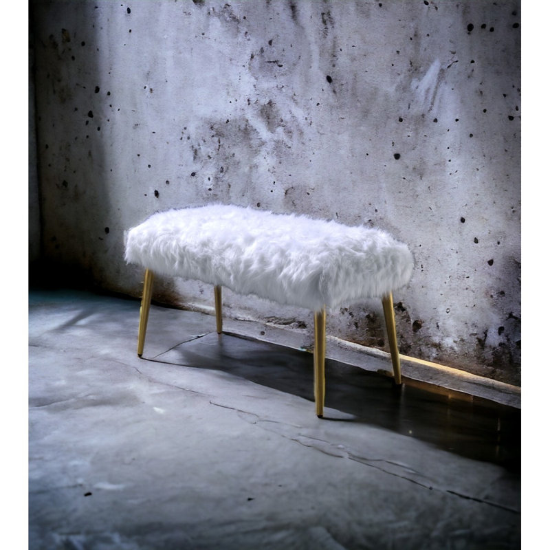 Banc Bagley II en fausse fourrure blanche et finition dorée