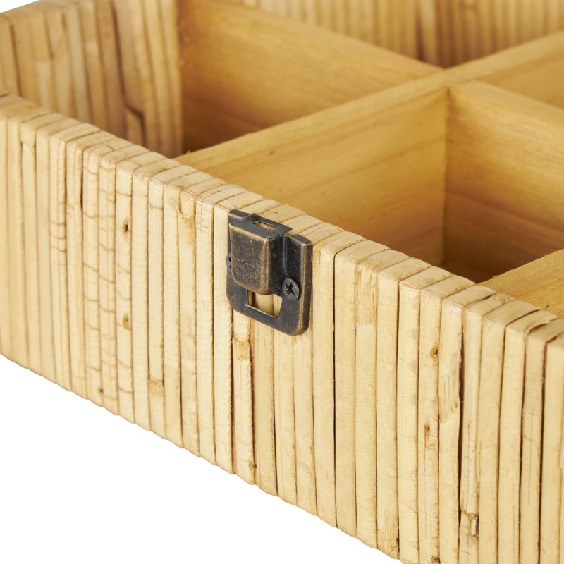 Boîte à bijoux en bois massif