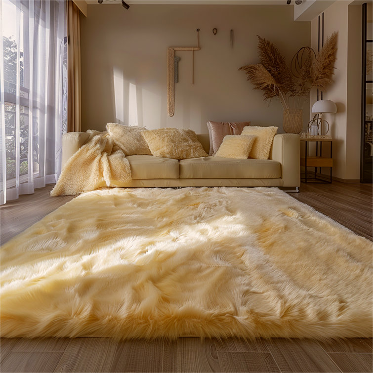 Nisar Indoor Rug