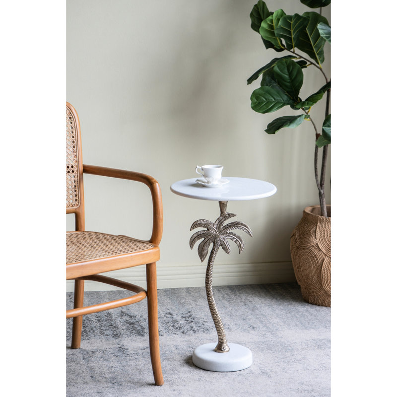 Table ronde dorée de 14 x 14 x 24 po avec plateau en marbre blanc qui rehausse l'atmosphère tropicale dans votre espace de vie, base à piédestal, 18,5 lb, conception latérale requise pour l'assemblage