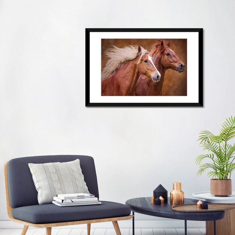 «Purebred I», impression sur toile, H 16 po x l 24 po x P 1 po, Papier d'art encadré noir, Blanc
