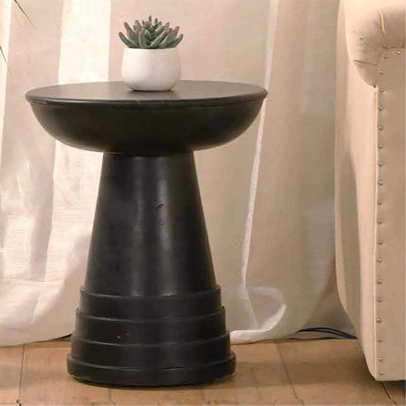 Classique 16 po Table d'appoint / de bout ronde en bois massif