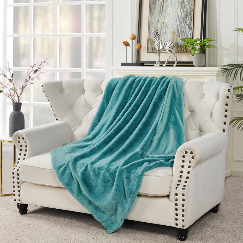 Jeté en fausse fourrure de renard, Turquoise, L 60 po x L 80 po