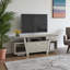 Le meuble télé Dave de 60 po présente un design contemporain élégant: l 59,88 po x P 15,21 po x H 23,53 po