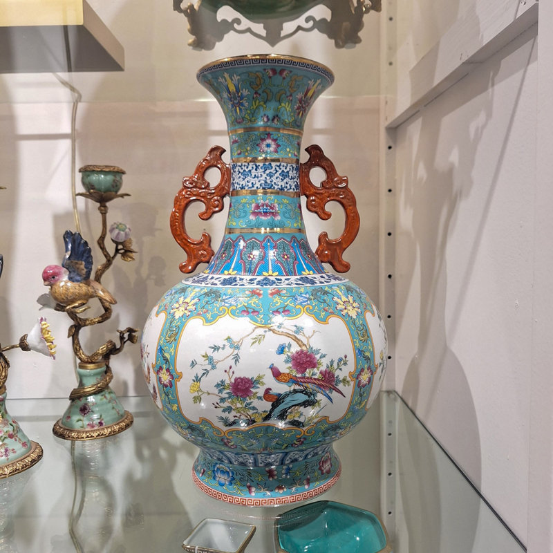 Porcelain China Table Vase