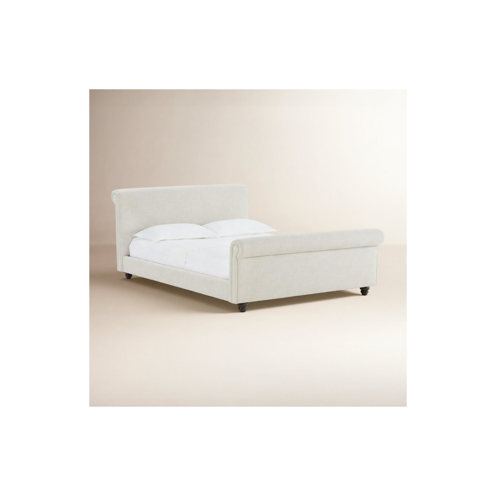 Berks Upholstered Platform Bed, King, Effie Linen Performance Linen