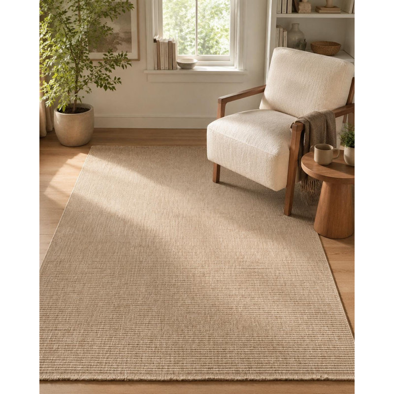 Tapis beige texturé tissé à plat en polypropylène tissé à la machine, Medium — 5'3" x 7'7"