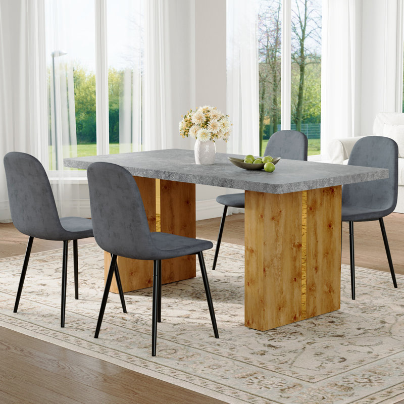 Ensemble de table et de chaises. Ensemble de salle à manger moderne en panneau de fibres à densité moyenne de 67 po x 35,4 po avec technologie de confort et chaises aux coins arrondis. Convient pour les salles à manger à la maison, ensemble de table 