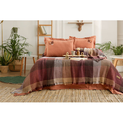 Luxury Double Pique Set, Tile Red, 94.5 x 102.4 inches | 100% Cotton Jacquard, Includes 2 Oxford Pillowcases (19.7 x 27.6 inches) | Soft, Durable, Machine Washable, Perfect for Elegant Bedroom Décor