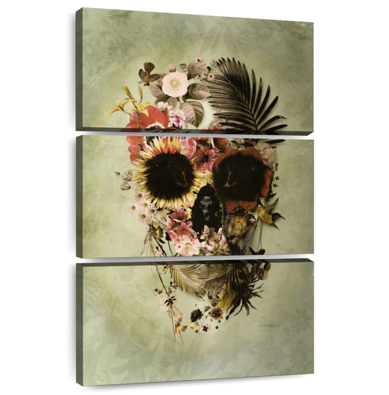 Hitzel Garden Skull Light, 32" H x 20" W
