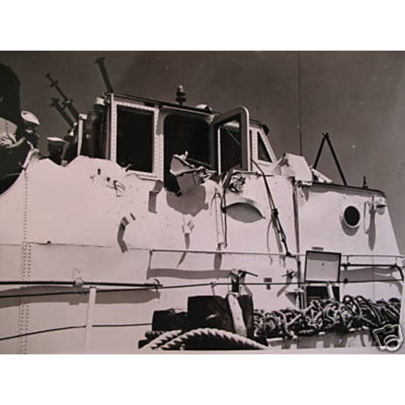 Maquette de bateau USCG Cape Carter (WB-95309), H 10 po x l 36 po x P 5 po