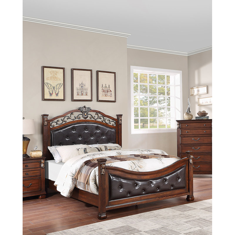 Tête de lit formelle et traditionnelle avec tête de lit capitonnée en simili cuir, Grand lit, Cerisier