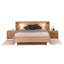 Ensemble de chambre à coucher 4 pièces en bois massif de style européen avec éclairage de tête de lit à DEL, 2 tables de chevet et commode-823201329