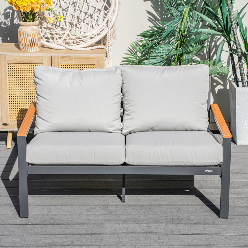 Causeuse d'extérieur en aluminium avec coussins