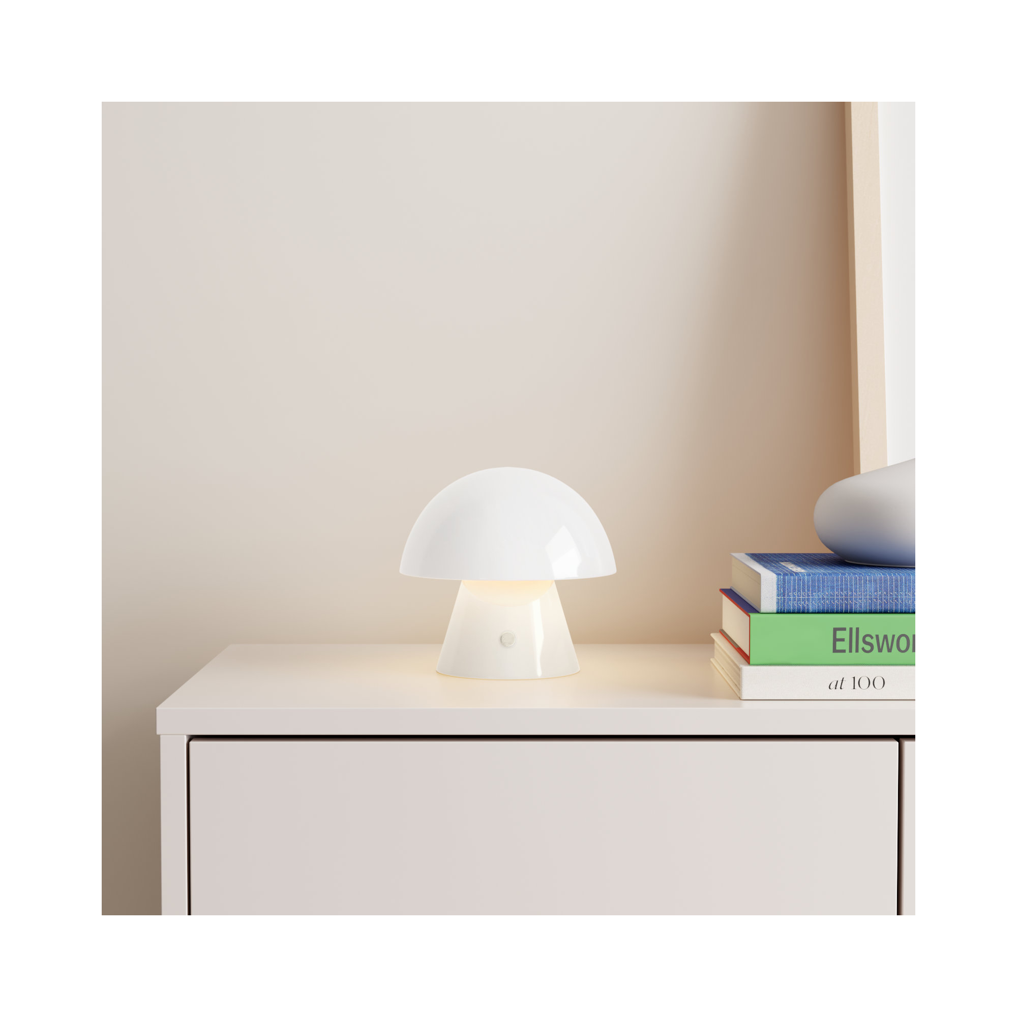 Xyanna Metal Desk Lamp, White