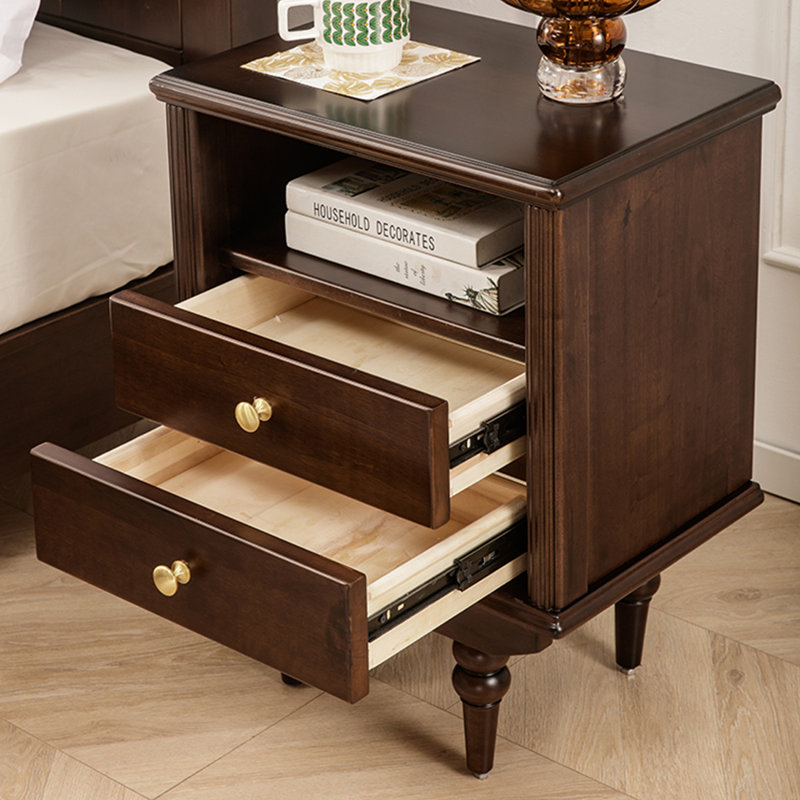 Armoire de chambre rétro