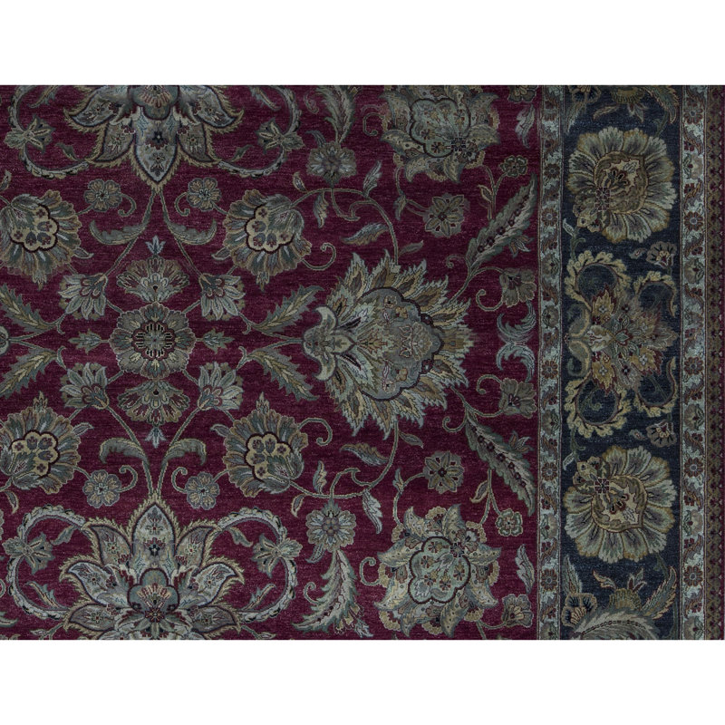 Magnolia Wool Oriental Area Rug in Green/Red