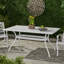Table d'extérieur en fonte d'aluminium - rectangulaire, tache de beauté florale, insert de parasol, 67 po x 37,5 po x 30,34 po, blanc rectangulaire, point d'insertion