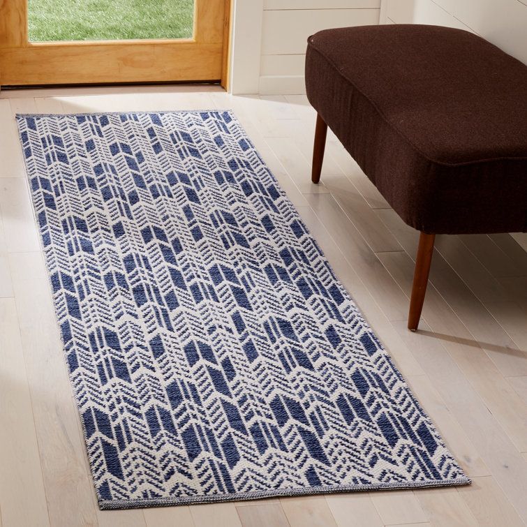 Paz Hand Woven Performance Chevron Rug
