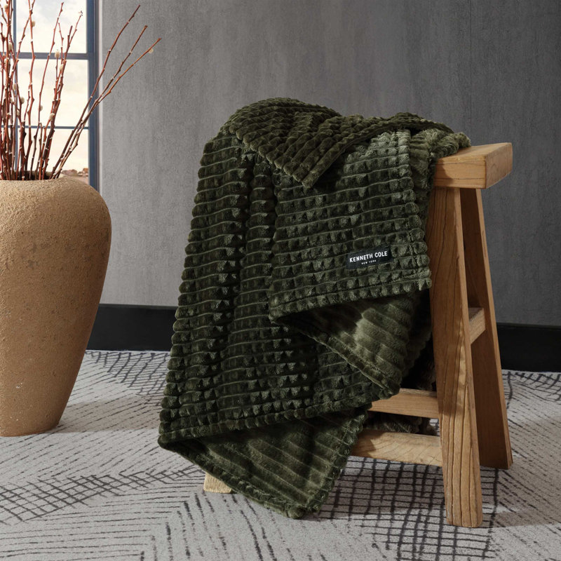 Jeté Kenneth Cole, Vert