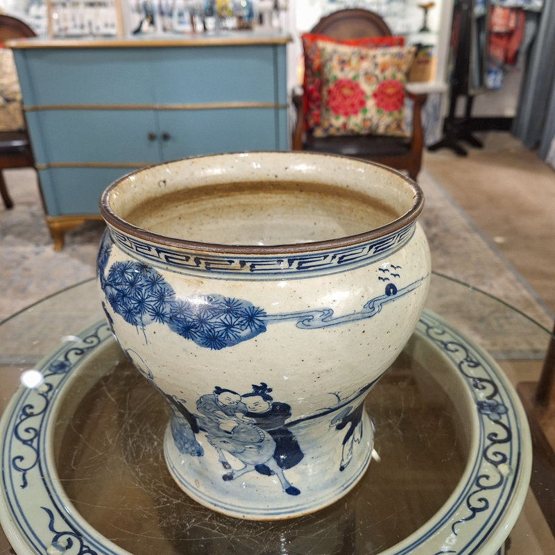 Blue and White Porcelain Jar with Figures